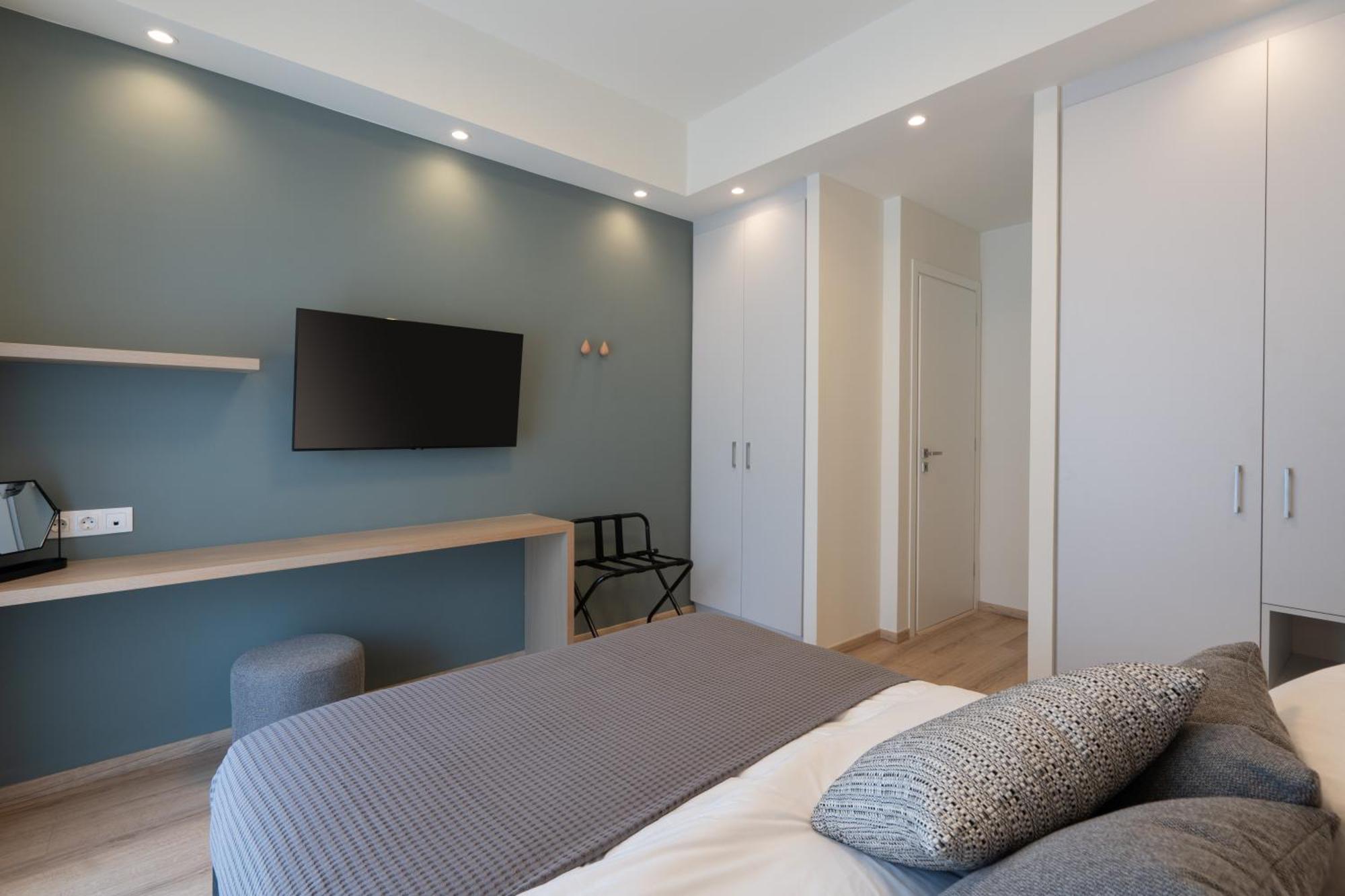 Newly Renovated 2 Bedroom Apartment, 5Min To Metro Atene Esterno foto
