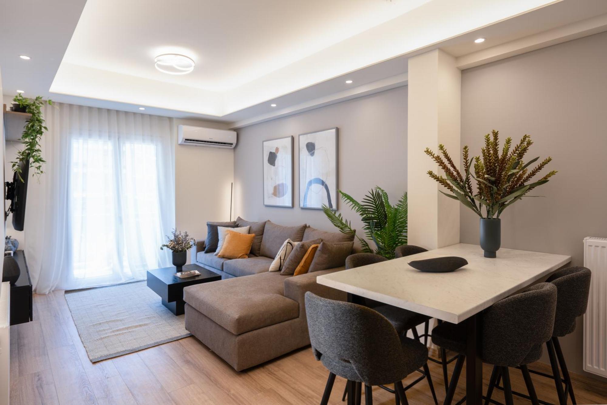 Newly Renovated 2 Bedroom Apartment, 5Min To Metro Atene Esterno foto